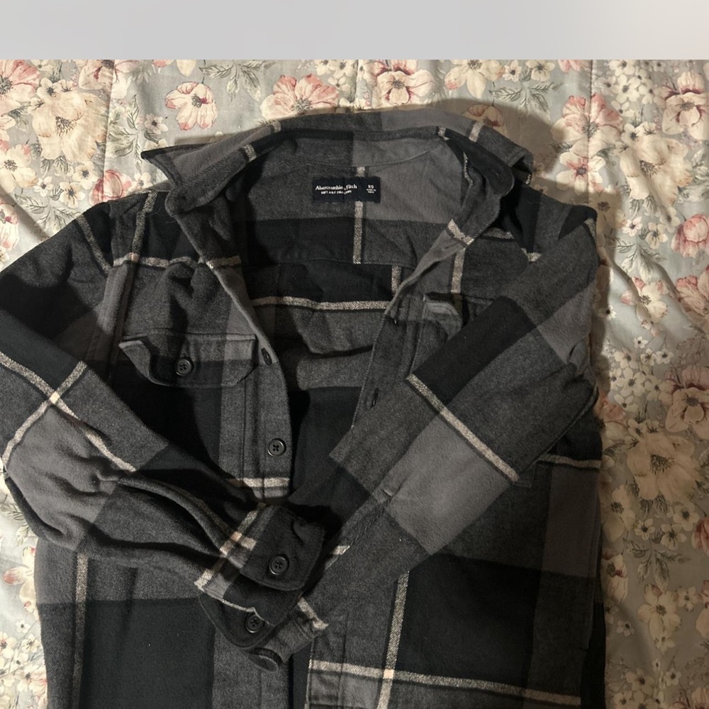 Abercrombie & Fitch Men's Charcoal and Black Checkered Shirt Jacket